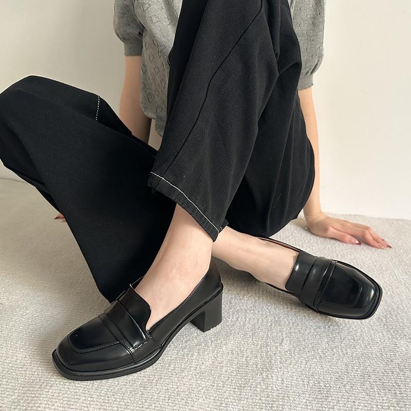 

2025 Тренд Женские Туфли на Высоком Каблуке Весна Новые С высоким подъемом Слипоны Круглый носок Туфли для платья Толстый каблук Платформа Модная обувь 35 чёрный