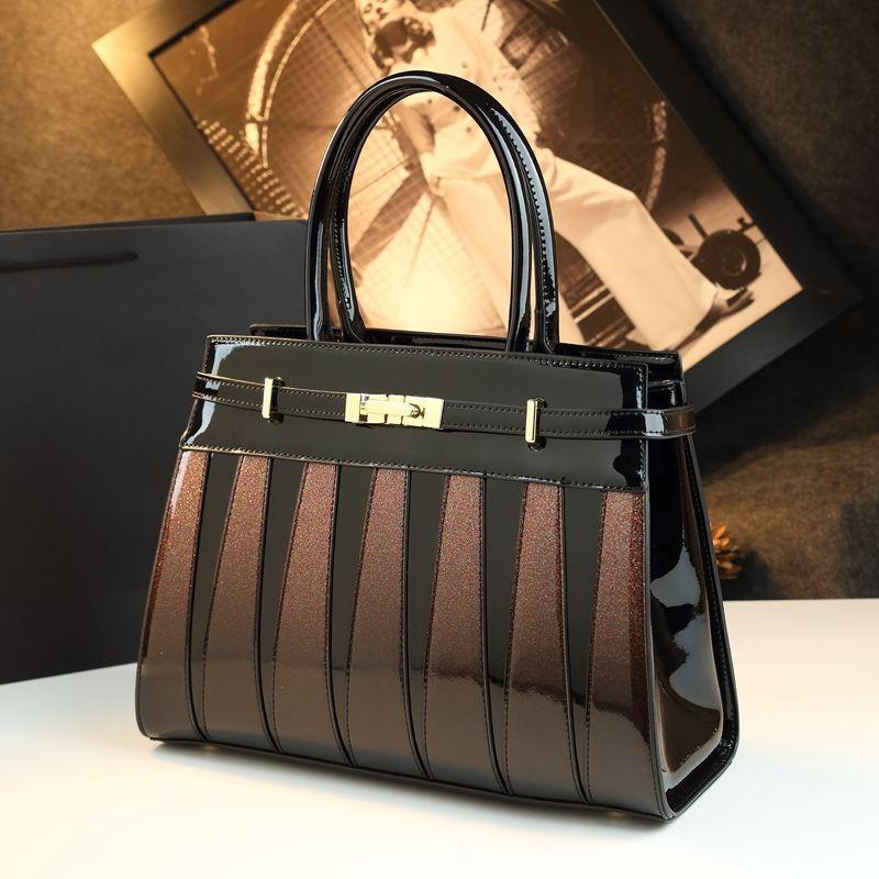 2025 New Fashion Color Blocked Commuter Bag Single Shoulder Cross Shoulder Handbag Large Capacity Women's Bag