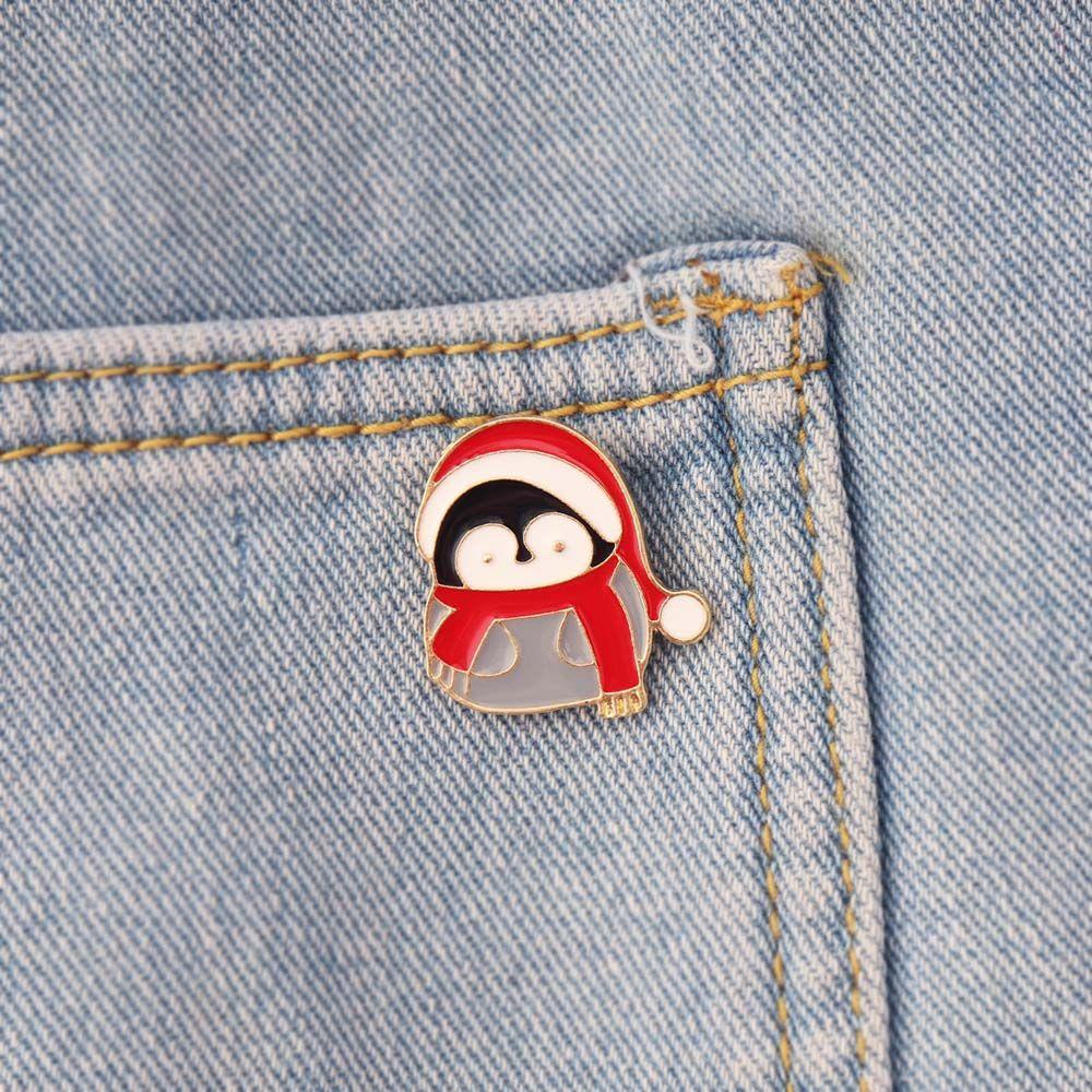 Male Korean Style Badge Christmas Penguin Brooches Lovers Fashion Jewelry Women Clavicle Chain