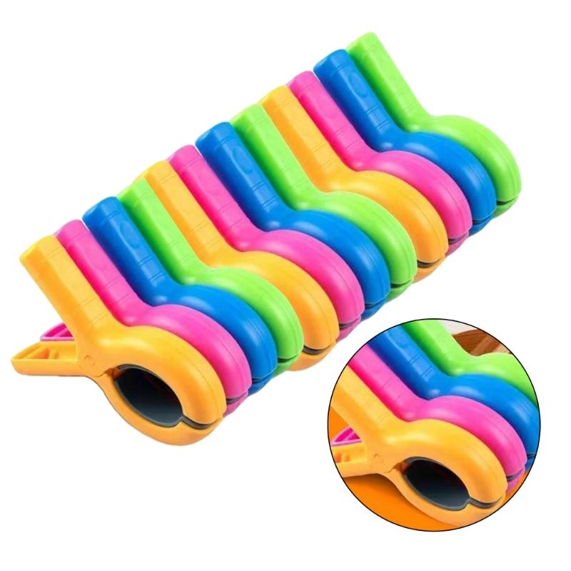 Multifunctional Big Size Plastic Clothes Clips for Securing Bedding and Garments Sturdy Laundry Pegs Ideal for Home Outdoor Use.