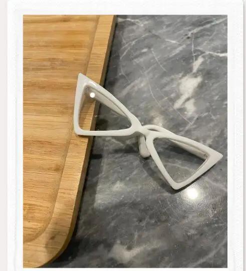 Vintage Triangular Pet Cat Sunglasses Pet Products for Small Dogs Kitten Puppy Cat Accessories Reflection Eyewear Glasses