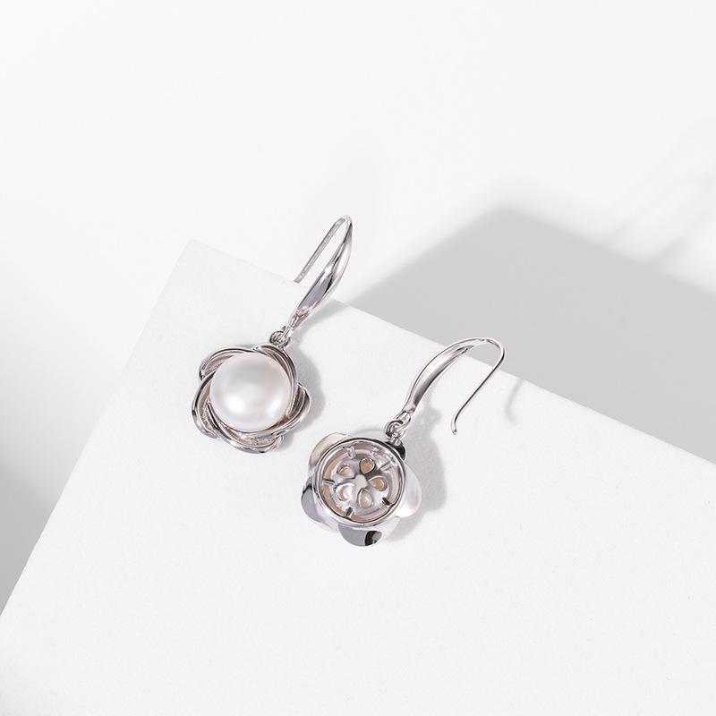 Korean Style Elegant Floral Earrings with S925 Sterling Silver and Freshwater Pearls