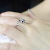 Verstellbarer, offener Fingerring für Damen in niedlicher Tier-Katzenform mit Strasssteinen