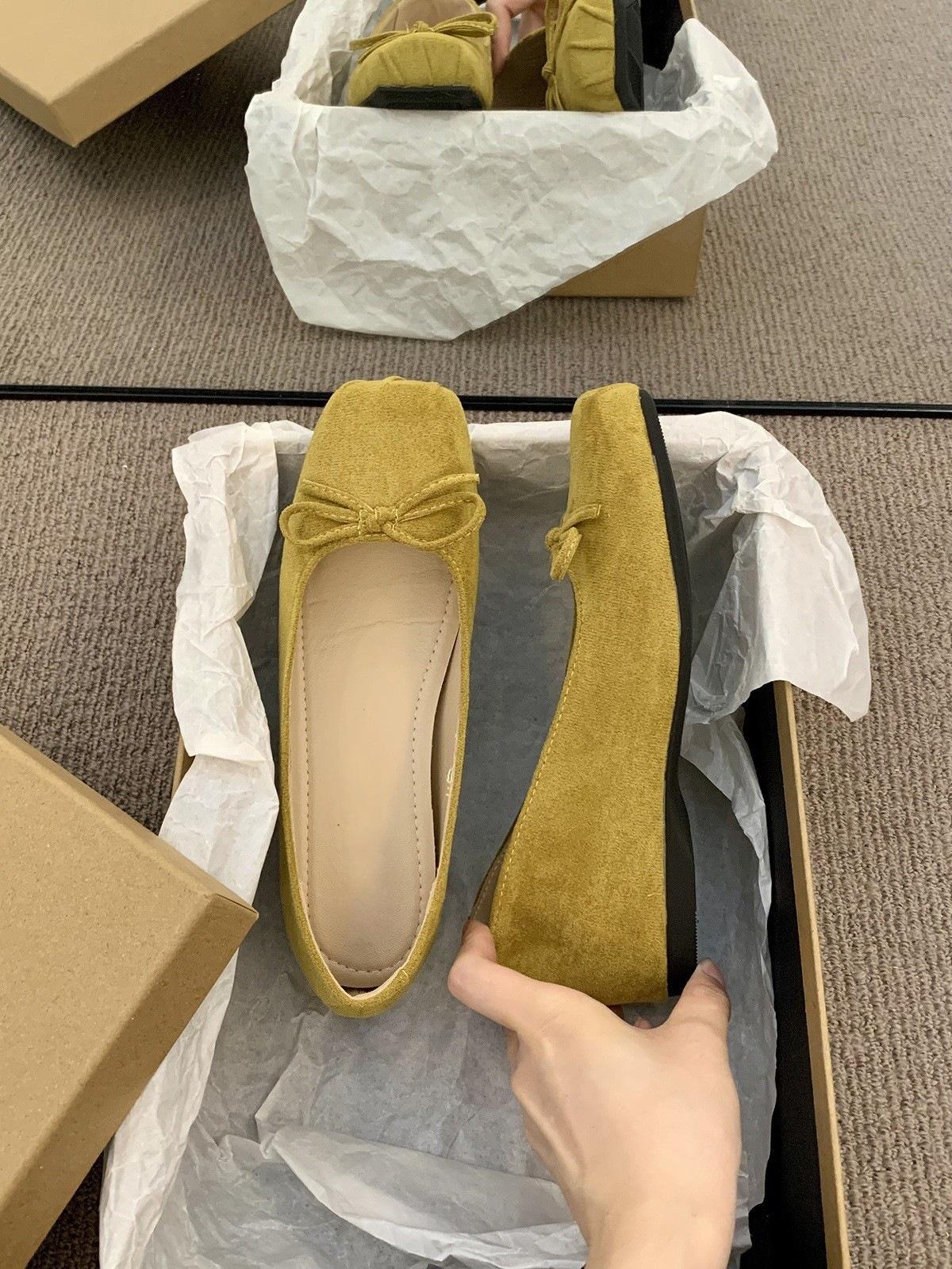 

Inner height increase retro yellow square toe single shoes women s shoes 2025 new spring and autumn bow with skirt evening shoes 40 жёлтый