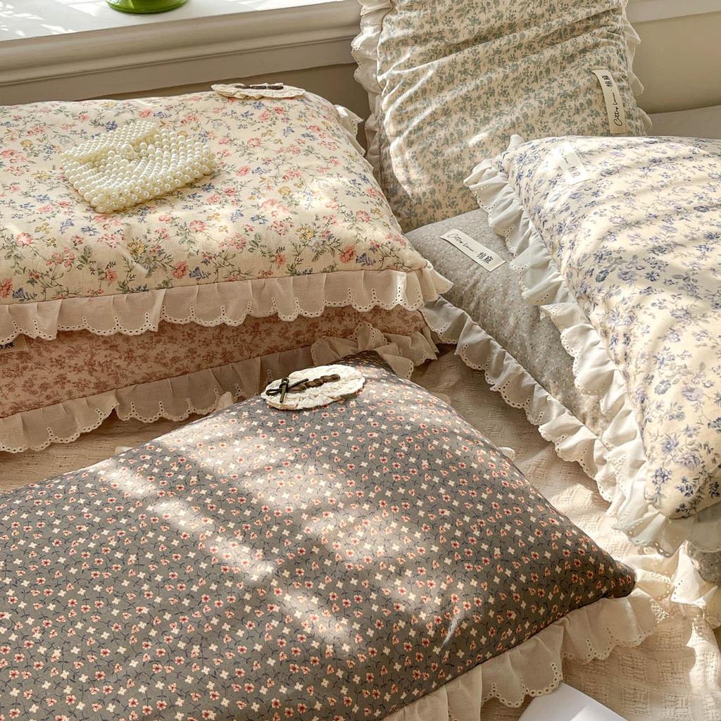 Französisches Spitzen-Buchweizenkissen mit Samt- und Prinzessinnen-Stil-Kissenbezug