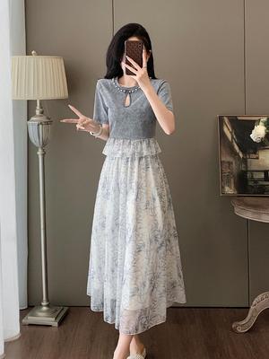 Women's Summer Slimming Midi Skirt Two-Piece Set with French Lace Stitching – Elegant and Stylish.