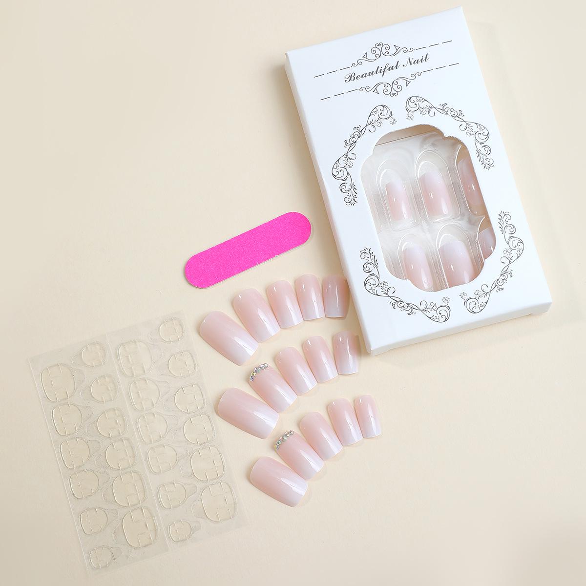 

European & American Wearable Gradient Rhinestone Fake Nails