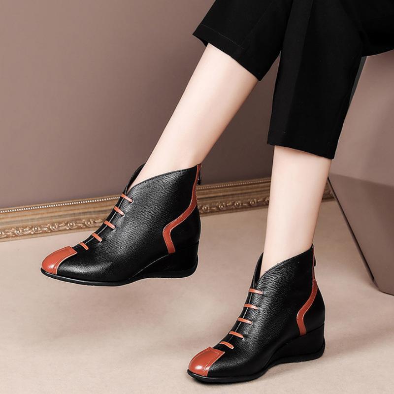 

2025 new autumn and winter fashion flat bottom heightening v-mouth short single boots women s comfortable soft sole not tired mother and ankle shoes 34