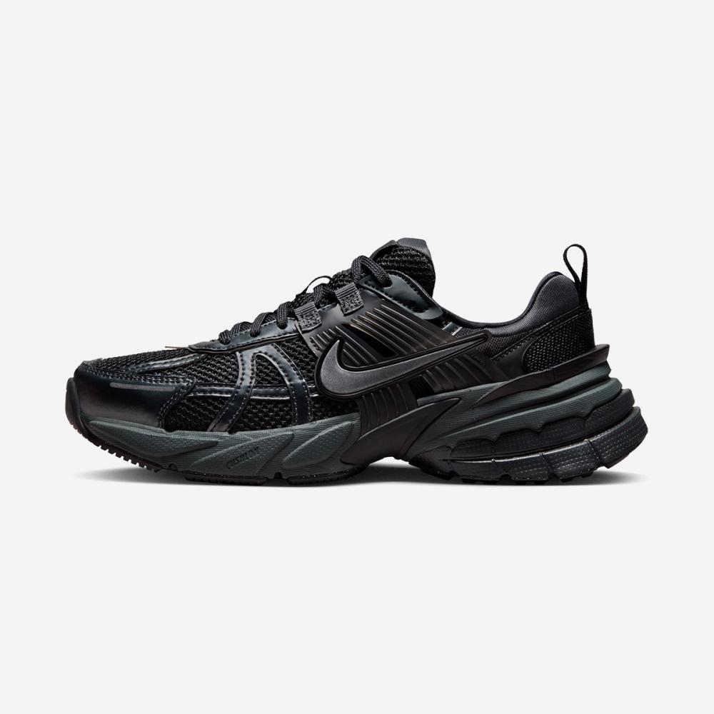 

Nike V2K Run FD0736 001