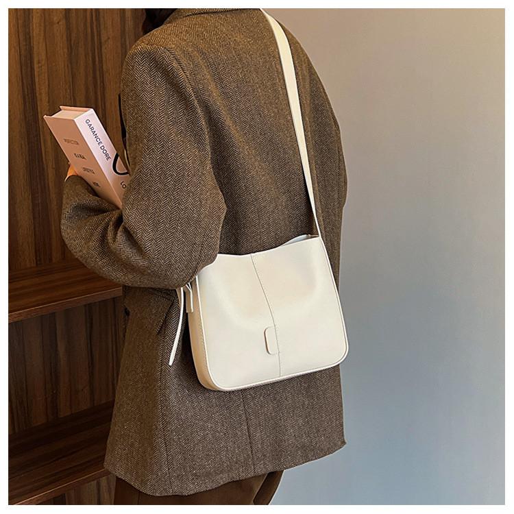 IELGY Casual Large Capacity Fashion Korean Bucket Bag