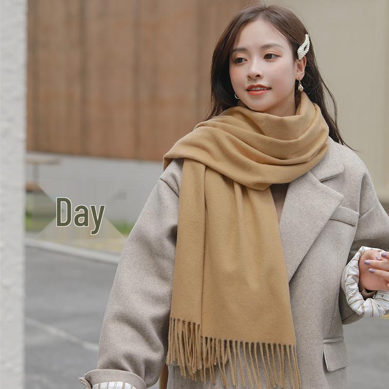 Women's Wool Cashmere-Feel Scarf: Solid Color Shawl for Autumn/Winter 2026