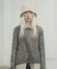 Eondeokeonteulolseutyudio Vintage Autumn Bucket Hat Stand Bucket / Block Tassle / Beige