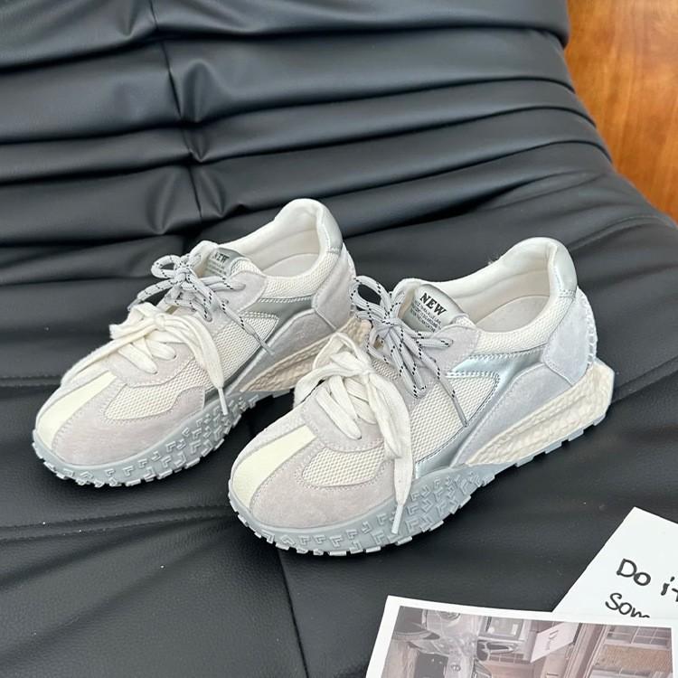 Small Man Inner Height Increase 7cm German Training Shoes Women's Spring and Summer 2025 New Thick-soled Color Matching Casual Women's Shoes Forrest