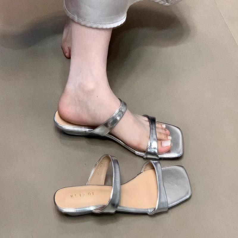 Open-toed cool slippers women's 2025 new sexy square head one-word drag summer wear commuter temperament sandals with skirt