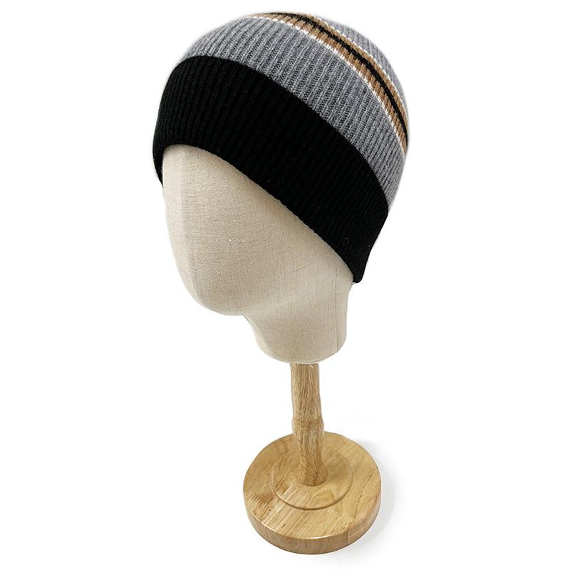 Cashmere Autumn and Winter New Men's and Women's Color Matching Outdoor Thickened Ear Protection Hats Big Head Knitted Hats