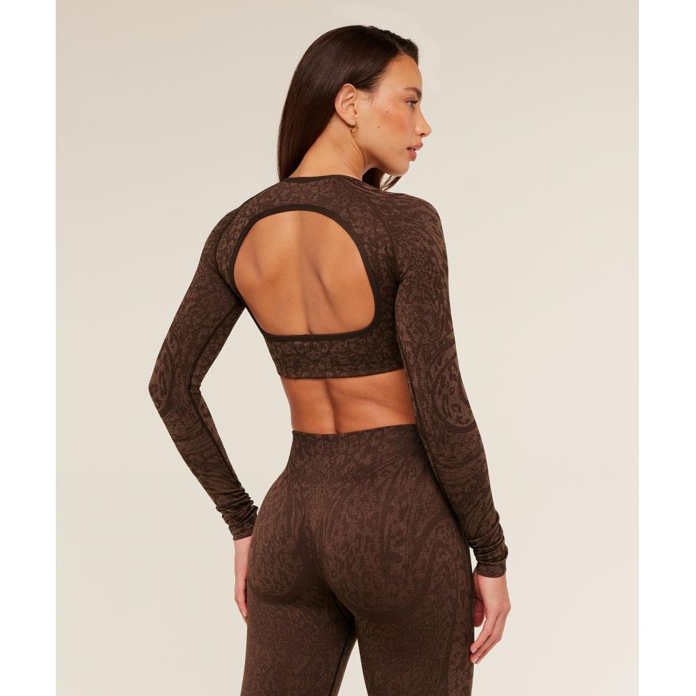 Gymshark Adapt Animal X Whitney Long Sleeve Crop Top Archive Brown    Soft Brown b5c9X Ndjw