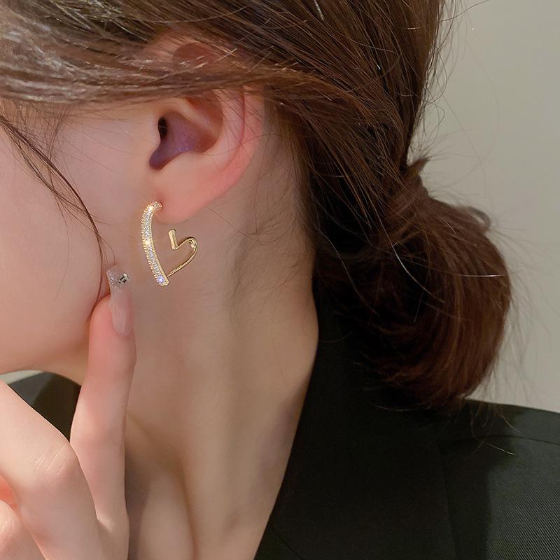 Elegant Zircon Heart Hoops: Gold-Plated Silver Earrings for Women