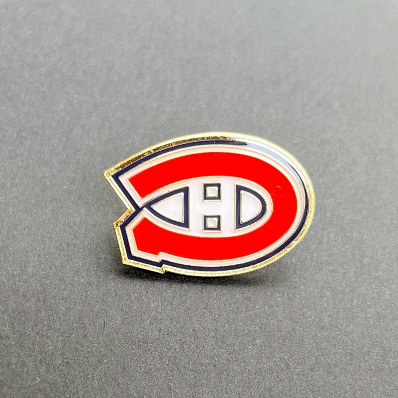 Creative Alloy Lapel Pin Fashion Brooch Collar Pin Badge for Clothing Accessories with Durable Metal Construction and Secure Clasp Design