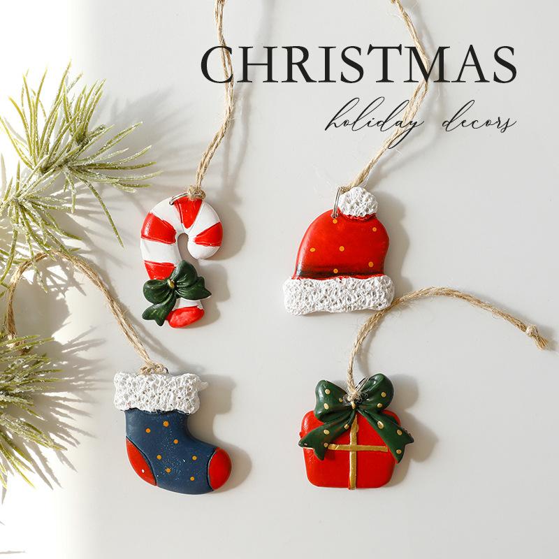 Christmas Decorative Pendants and Ornaments Christmas Tree Vintage Pendants and Ornaments Arrangement