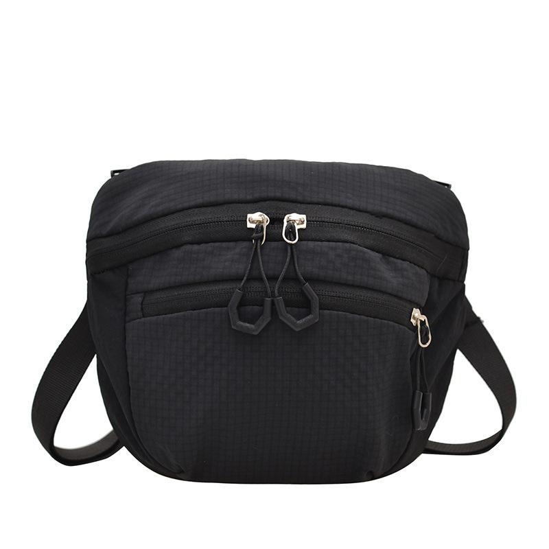 

New beautiful woman outdoor travel light small cloth bag messenger bag foreign style simple Korean version casual shoulder чёрный