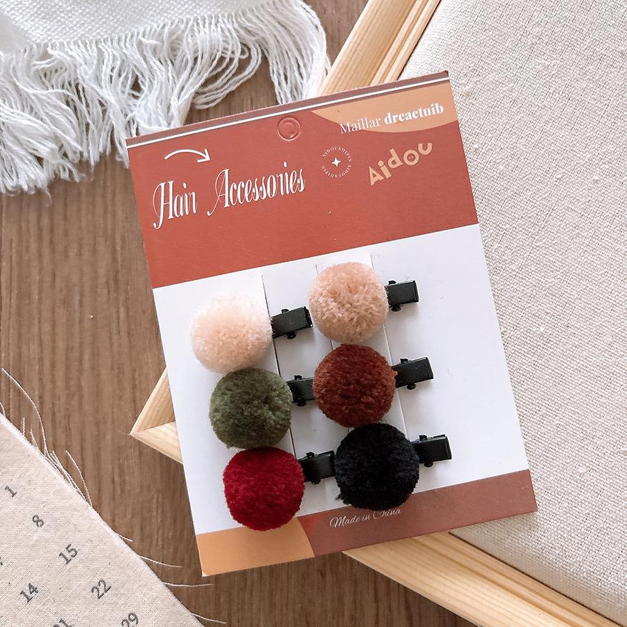 

Cute Colored Small Mini Hairpins Children Baby Girls Kid Bangs Hair Ball Clips Barrettes Accessories Hairclip Headwear Headdress about 2.5 cm