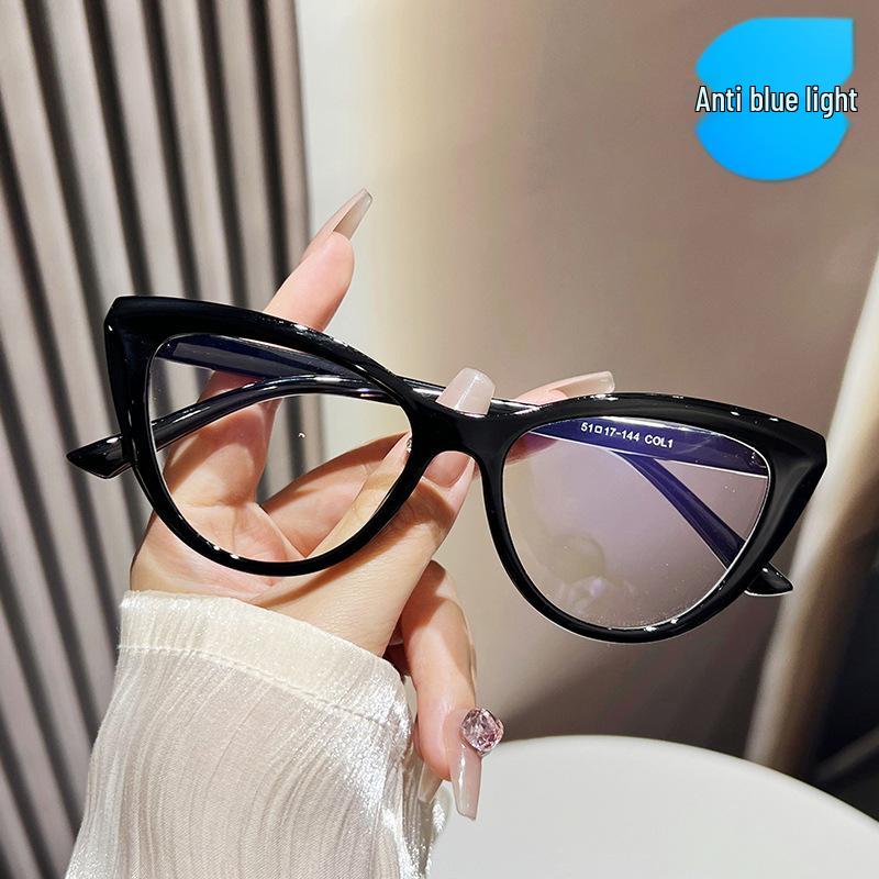 Retro Cat-Eye Color Block Women's Anti-Blue Light Glasses - Fashionable Large Frames, Lens Compatible, Trendy.