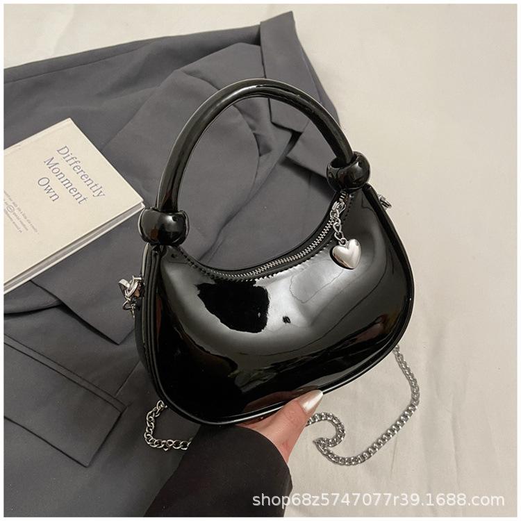 Hand-held Fashion Trend Dumpling Bag Women's 2025 New Simple and Versatile Patent Leather Shoulder Bag Niche Design Crossbody Bag