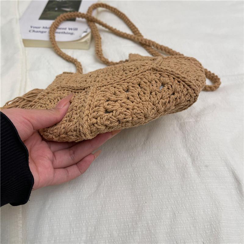 Hand Knitted Bag Women's Lightweight French Artistic Handbag Bucket Woven Shoulder Bag Semicircle Handheld Bag KTB