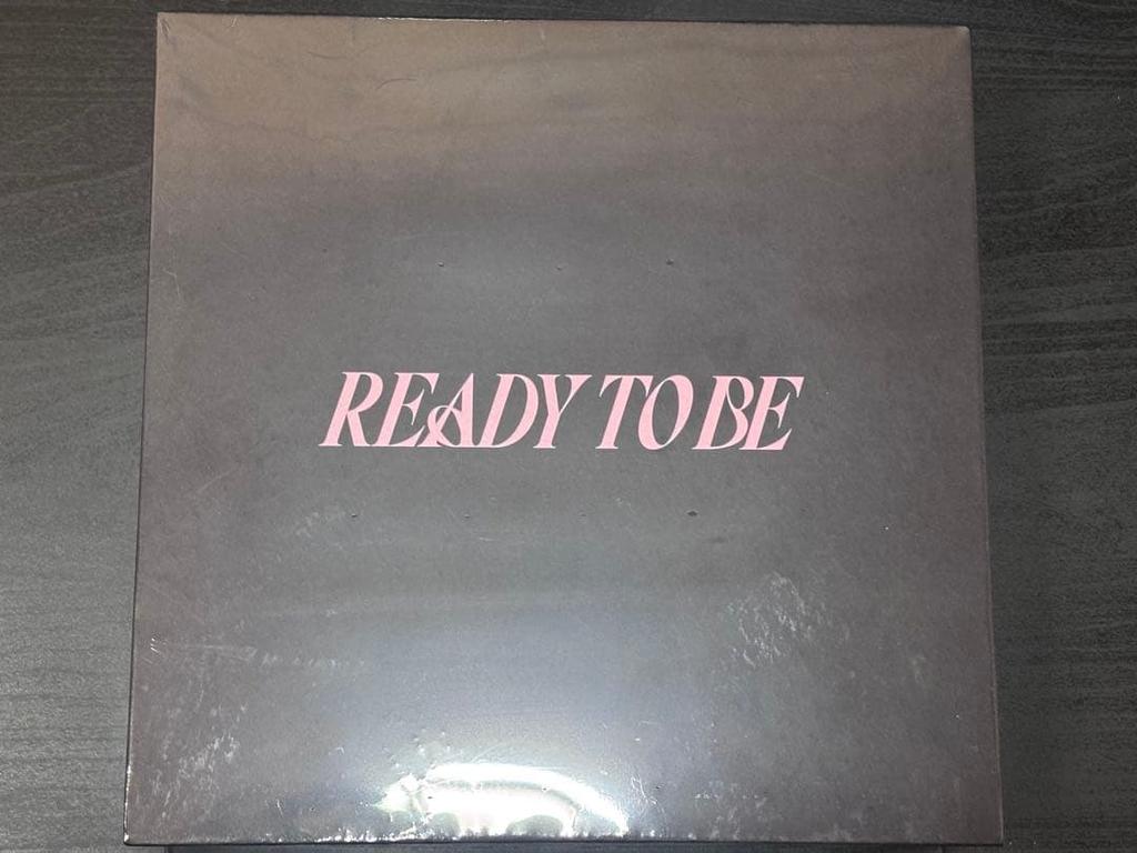 [USED] TWICE READY TO BE Upgrade Bonus