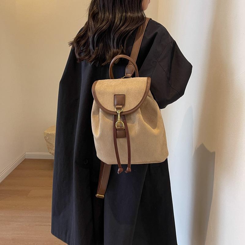 Premium sense backpack women's backpack 2025 new fashion trendy schoolbag girls college students large capacity handbag