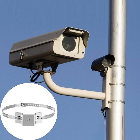 1/2 Sets Adjustable Sign Mounting Bracket with Bolts Straps Heavy Duty Stainless Steel Street Sign Heater Tank Pole Mounting Bracket Hardware