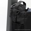 Velkokapacitní magnetická sportovní crossbody taška s držákem na láhev na vodu pro muže