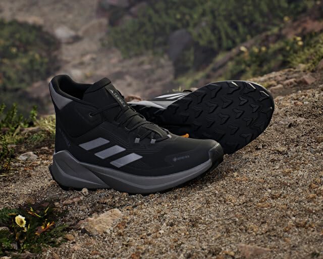 Trekking Shoes Terrex Trailmaker 2 Mid Unisex Adult NJB86 Core Four cm [Adidas] GORE-TEX Black/Carbon/Grey (IE9062) 24.5