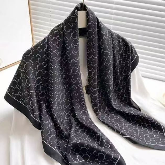Print Satin Silk Square Scarf Hijab Women Bandana 90Cm Headscarves Neckerchief Ladies Muffler Shawl Wrap Foulard Headband