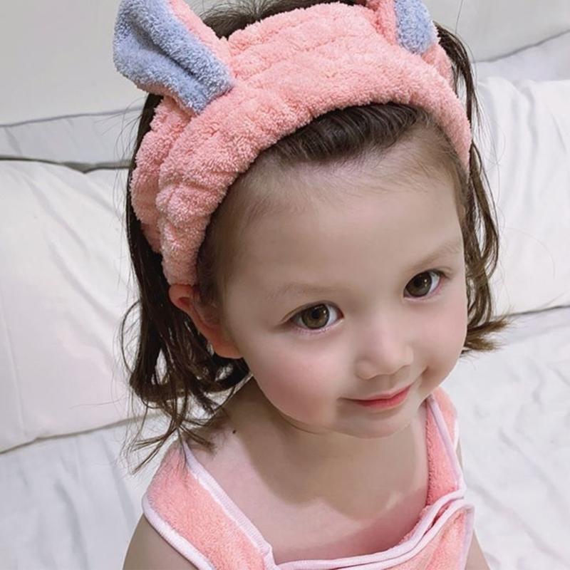 Kids Bathing Towel Comes With Hair Accessory Gentle On Sensitive Skin