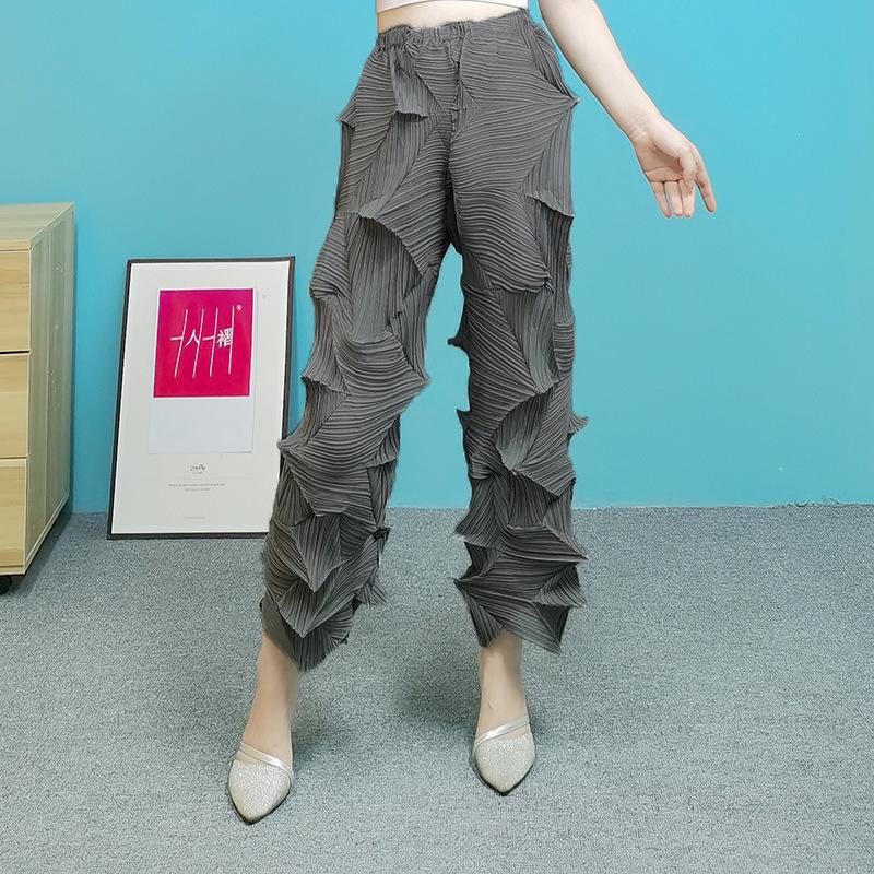 Plissierte Miyake Diamond Neun-Punkt Unregelmäßige Ananas-Hose - Frühjahr/Sommer-Kollektion 2025 [Auf Lager]