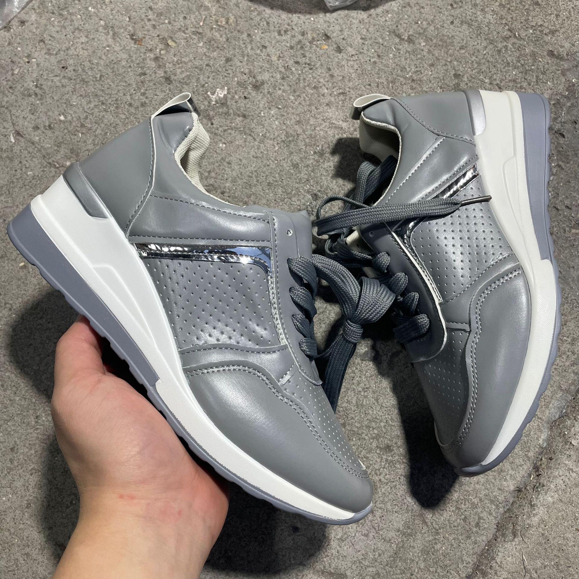 

Женские спортивные туфли больших размеров, повседневные сетчатые однотонные кроссовки на толстой подошве со шнуровкой, размеры 35-43 43 серый