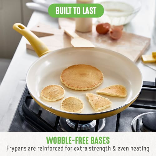 GreenLife 16-Piece Nonstick Cookware Set, Soft Grip, Non-Toxic, PAS-Free, Ceramic Pots and Pans, Dishwasher and Oven Safe, Frying, Saut?ing, and Cookw