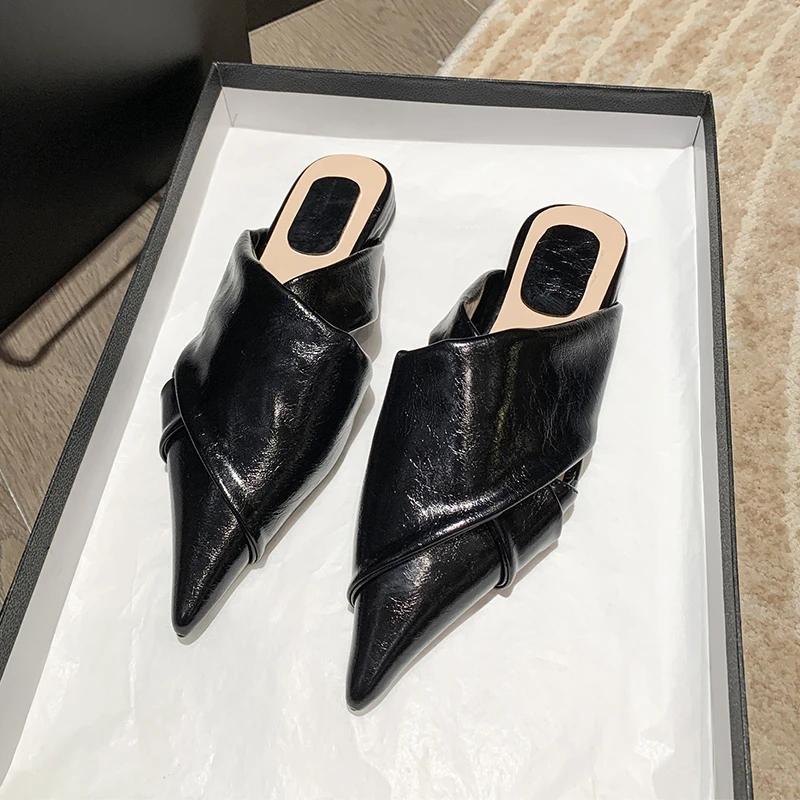 Elegant Pointed Toe Flats Slippers Designer Mules Shoes Summer Women's Sandals 2025 Party Slides New Mujer De Sandalias