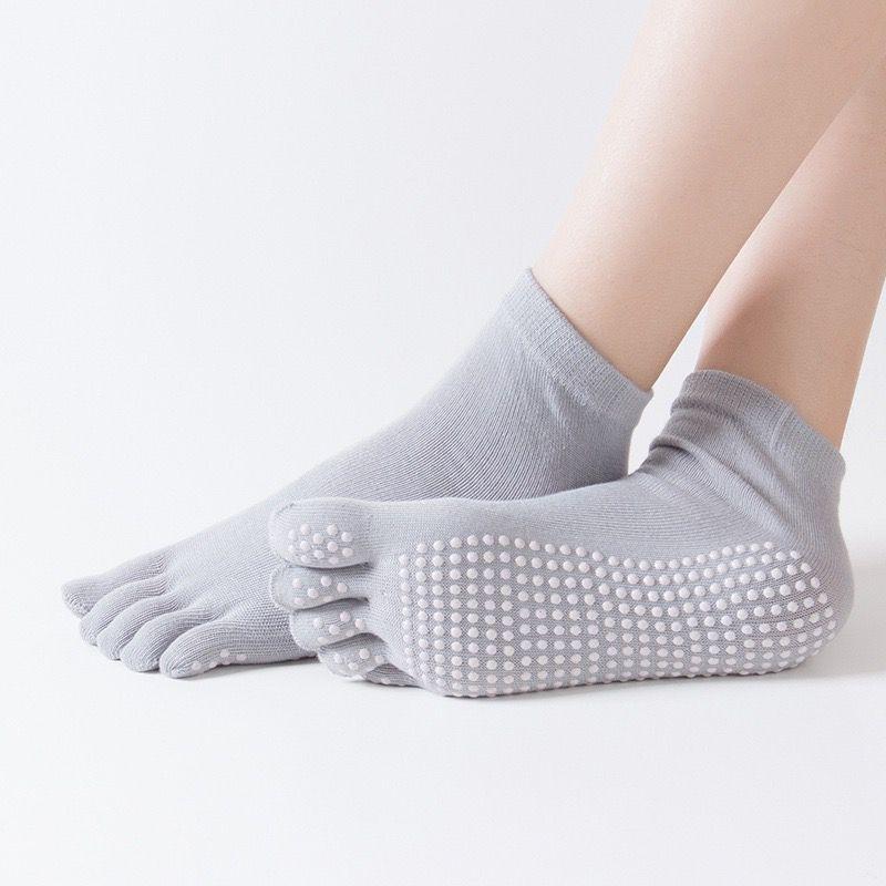 Rutschfeste, atmungsaktive Fünffingersocken für Yoga und Tanz mit geteilter Zehenpartie für Damen
