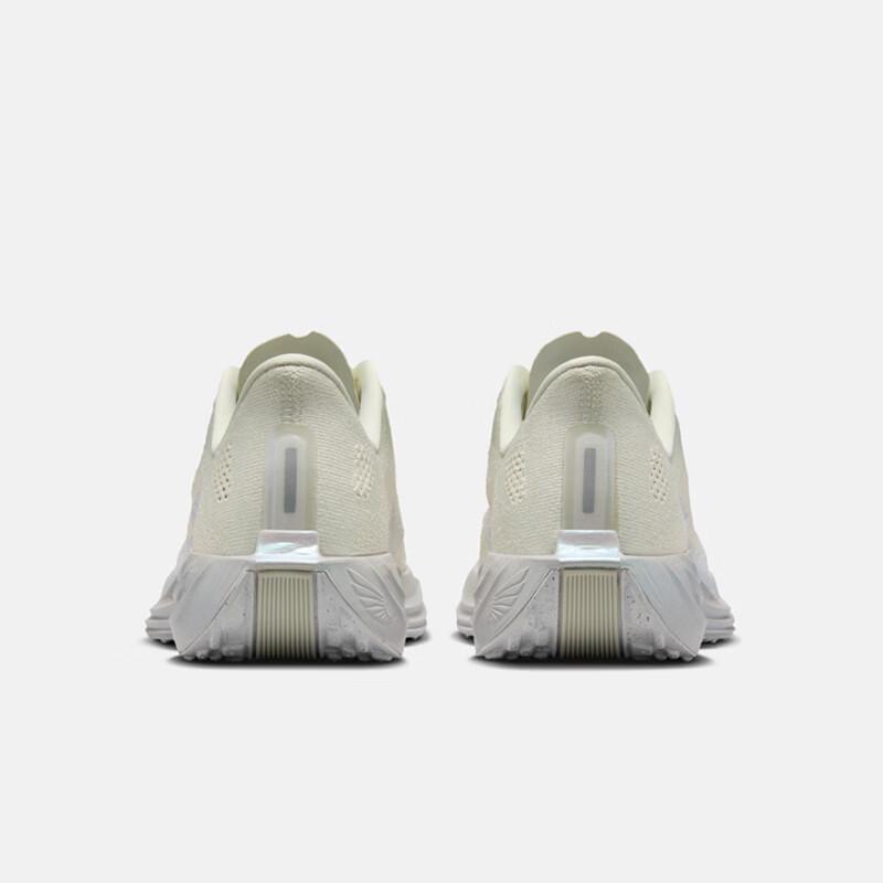 Nike Women's Pegasus Plus Cushioning Running Shoes