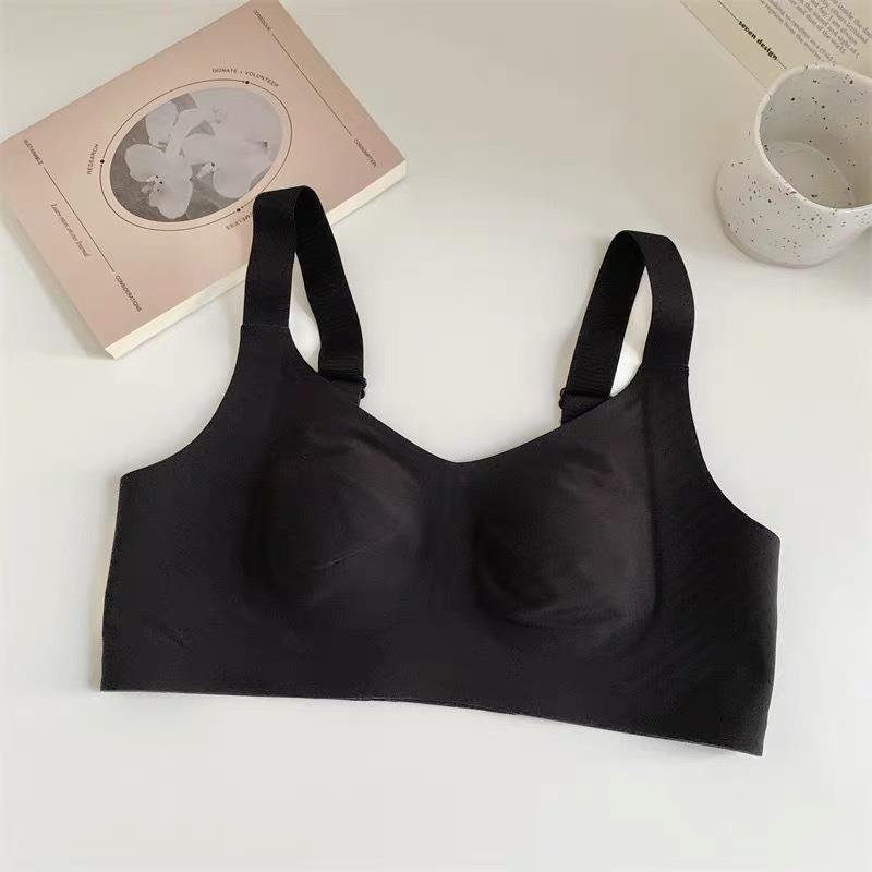 Seamless Wireless Summer Bra with Bunny Ear Cups for Small Busts – Minimizes Cup Gaps and Side-Boob