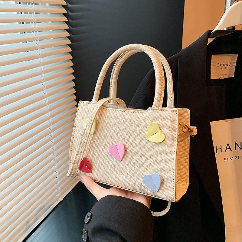 

Сумка Женская 2025 Новая Сумка Через Плечо Осенняя Универсальная Сумка На Плечо Премиум Класса Женская Популярная Маленькая Квадратная Сумка