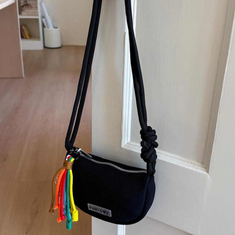 

Холщовая сумка женская летняя новая модная нишевая на плечо сумка-мессенджер повседневная сумка-седло чёрный