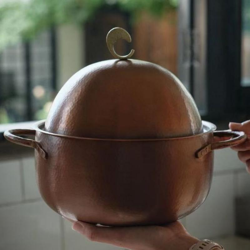 Egg Shape Vintage Copper Soup Pot,Handcrafted Pot Food Cooking Utensil Simmering and Pasta Stewing,With lid 19 cm Handheld Pot