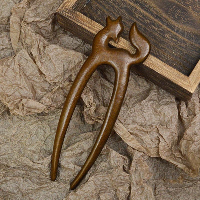 1pc U-Shaped Vintage Style Rabbit Deer Women Wood Hair Accessories Butterfly Flower Hair Stick Hairpin