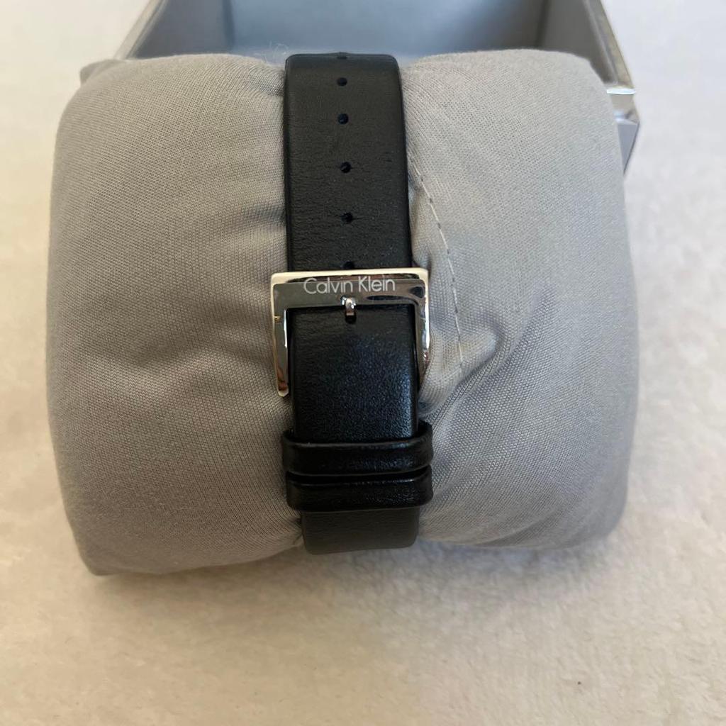 Kullanılmış Calvin Klein Gümüş Siyah Saat