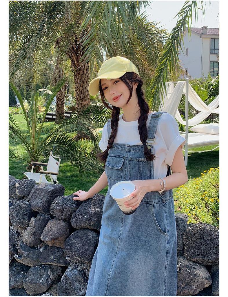 2025 Summer Casual T-Shirt and Denim Overall Skirt Set for Women