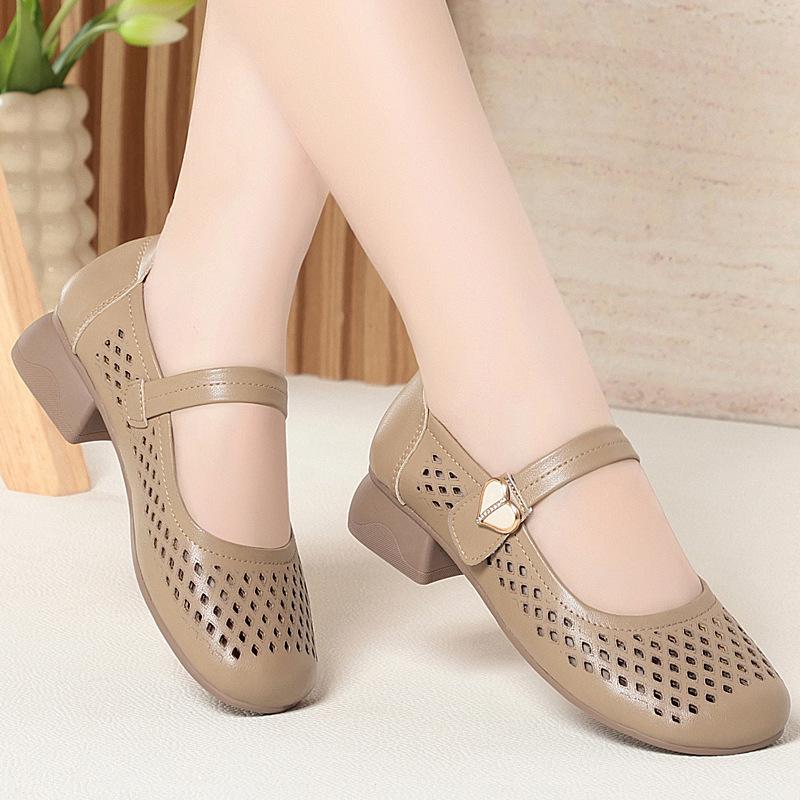 

All Match Comfortable Cutout Genuine Leather Sandals Hole Shoes Summer 2025 Women s Flats Shallow Mary Janes Office Mom Beach 35 хакі