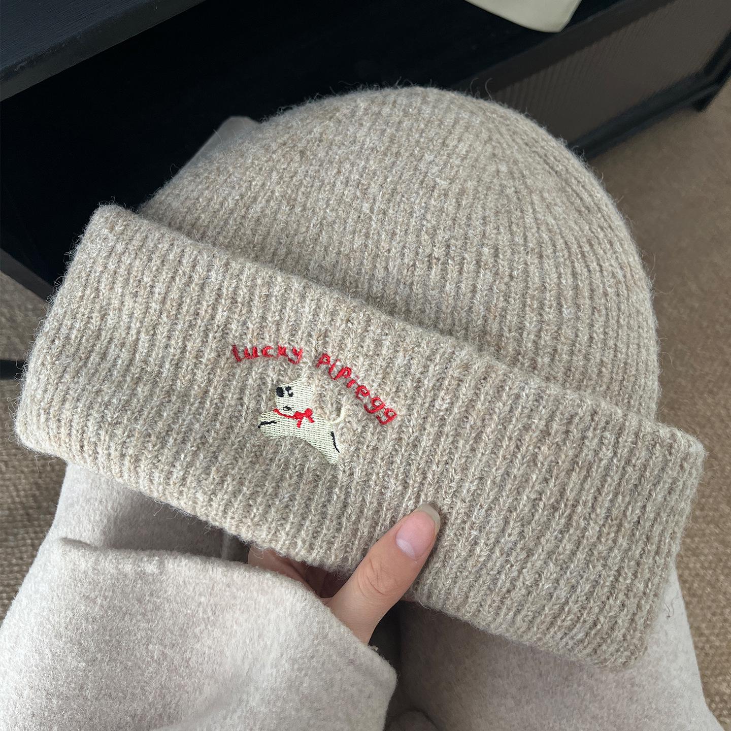 

Милая вязаная шапка-бини из шерсти в корейском стиле с щенком для женщин - Толстая, теплая и мешковатая, идеально подходит для осени и зимы. One Size